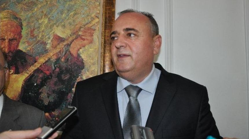 Mamuşe Belediye Başkanı B&uuml;t&uuml;&ccedil; Vali Kolat'ı Ziyaret Etti