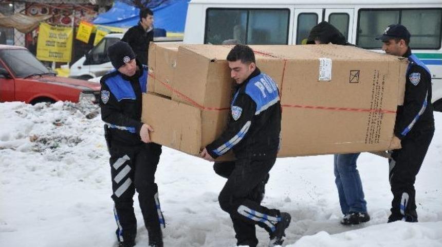 Muş Emniyet M&uuml;d&uuml;rl&uuml;ğ&uuml;&rsquo;nden Anlamlı Yardım