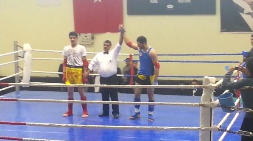 Bitlis Muay Thai&rsquo;de B&ouml;lge Birincisi Oldu