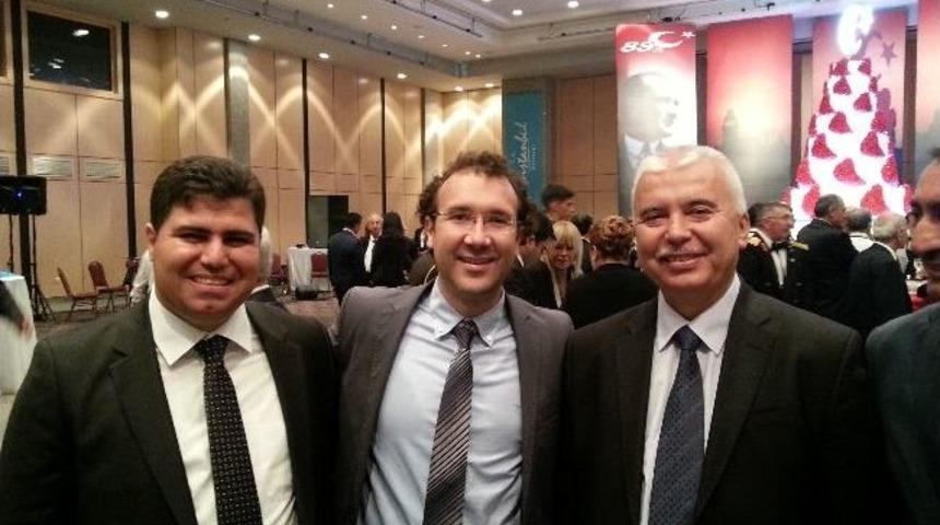 &Ccedil;anakkaleliler Derneği Başkanı Taşdemir Oldu