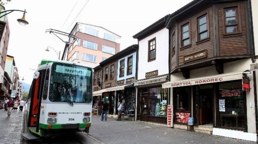 Nostaljiik Tramvay Siteler'e Uzuyor, T1 Hattı Bu Yaz Bitiyor