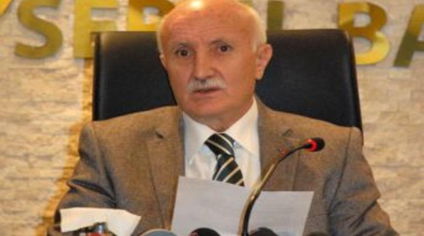 Kızının Ismi Ve Kıyafetlerinin Uzunluğu Nedeniyle Ordudan Atılmış