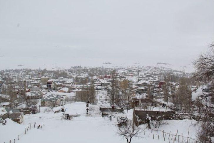 Başkale Kar Altında G2