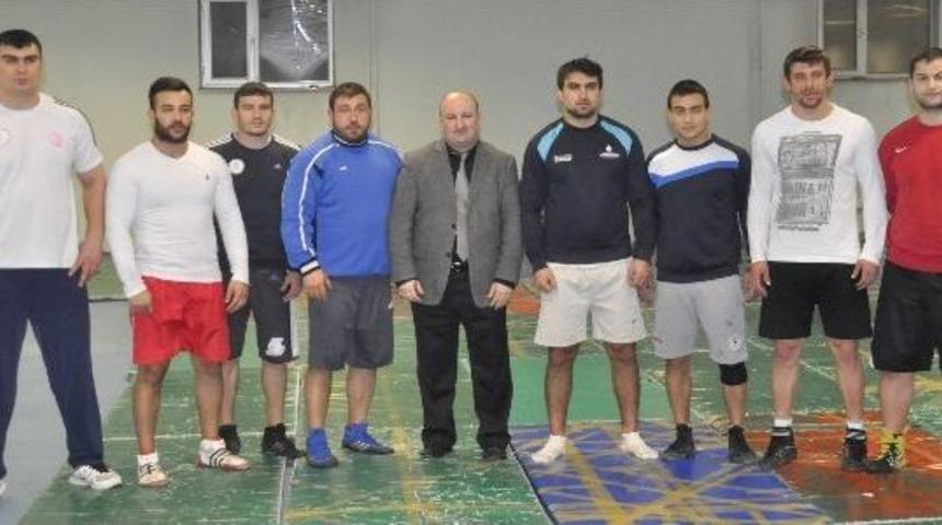 G&uuml;reş İl Temsilcisi Y&uuml;cel: Ata Sporumuza Sahip &Ccedil;ıkalım