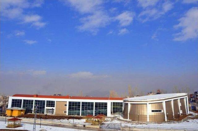 Van&rsquo;ın K&uuml;lt&uuml;r Akademisi &Ccedil;alışmalarına Başladı 3