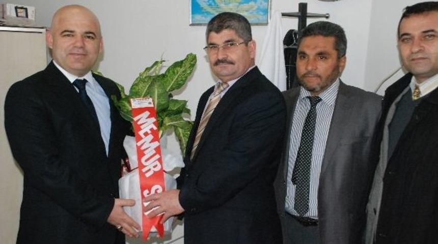 Akhisar Memur-sen&rsquo;den Ptt M&uuml;d&uuml;r&uuml; Y&uuml;ksekdağ&rsquo;a Ziyaret