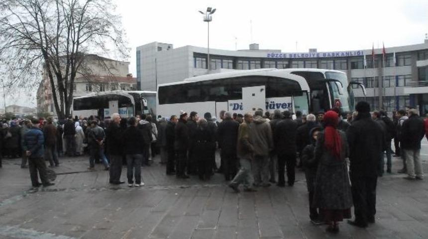 D&uuml;zce&rsquo;den İkinci Umre Kafilesi Yola &Ccedil;ıktı