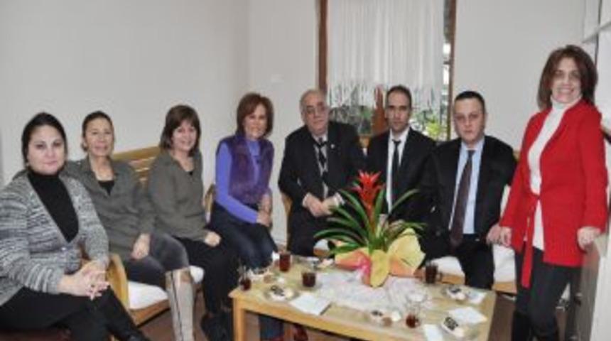 Kızılay&rsquo;dan Kadın Meclisine Teşekk&uuml;r Ziyareti