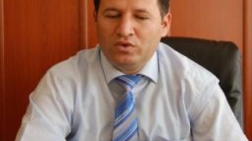 Bitlis&rsquo;te Hayvan Yetiştiricilerine Kaba Yem Desteği