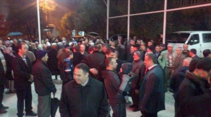 Nazilli&rsquo;de 2013 Yılının İlk Umre Kafilesi Uğurlandı