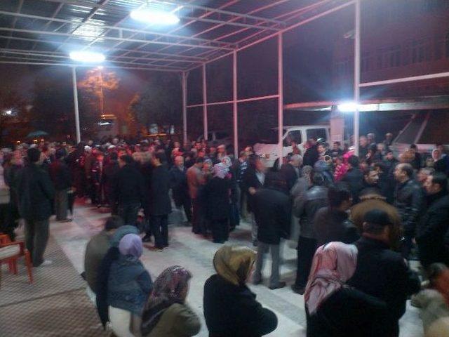 Nazilli’de 2013 Yılının İlk Umre Kafilesi Uğurlandı 1