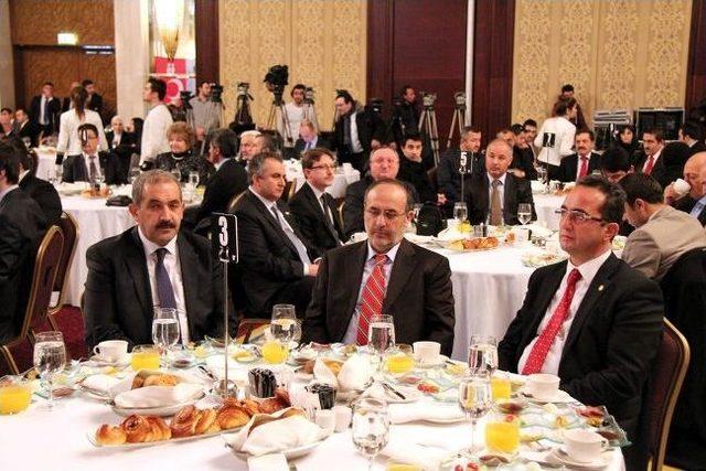 B&uuml;y&uuml;k Birlik Partisi&rsquo;nin 20. Kuruluş Yıld&ouml;n&uuml;m&uuml;n&uuml; Kutlanıyor 1