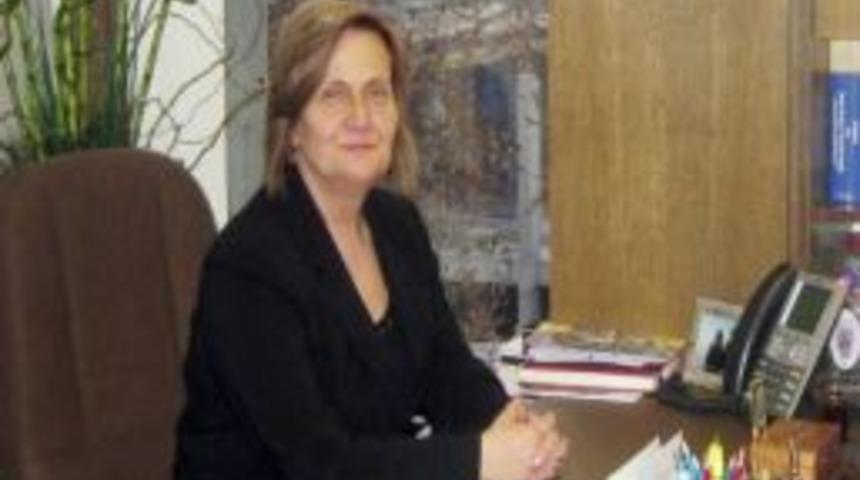 Chp Balıkesir Milletvekili A. Nedret Akova: