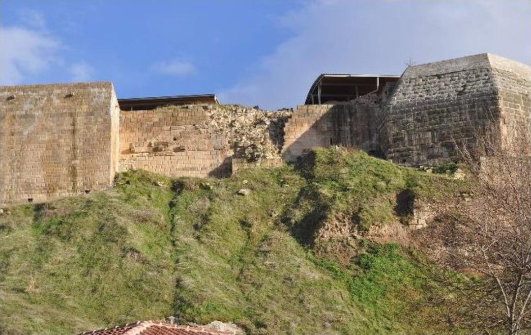 Gaziantep Kalesi Restore Edilecek