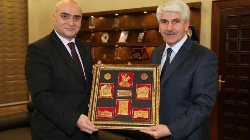 Eskişehir İl Milli Eğitim M&uuml;d&uuml;r&uuml; Arif Dede&rsquo;den Başkan Sakallı&rsquo;ya Ziyaret