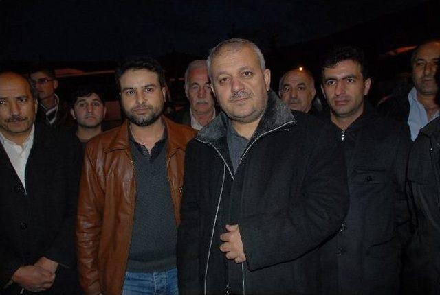 Otob&uuml;slerle Eylem Yaptılar 3