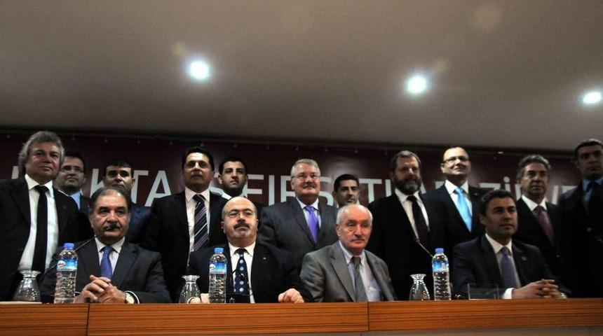 "T&uuml;rkiye'nin Kendi Coğrafyasına D&ouml;nmesi B&uuml;y&uuml;k Bir Erdem"