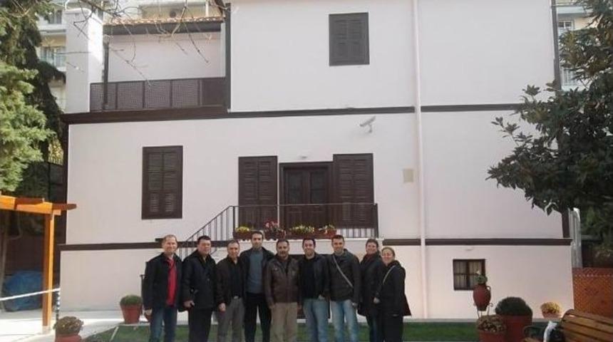 Edremit Abidin Pak-pakmaya Anadolu Lisesi&rsquo;nden Komşuya Ziyaret