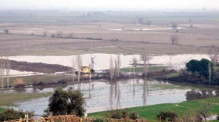 Taşkından En Az Etkilenen Ko&ccedil;arlı Ovası Oldu