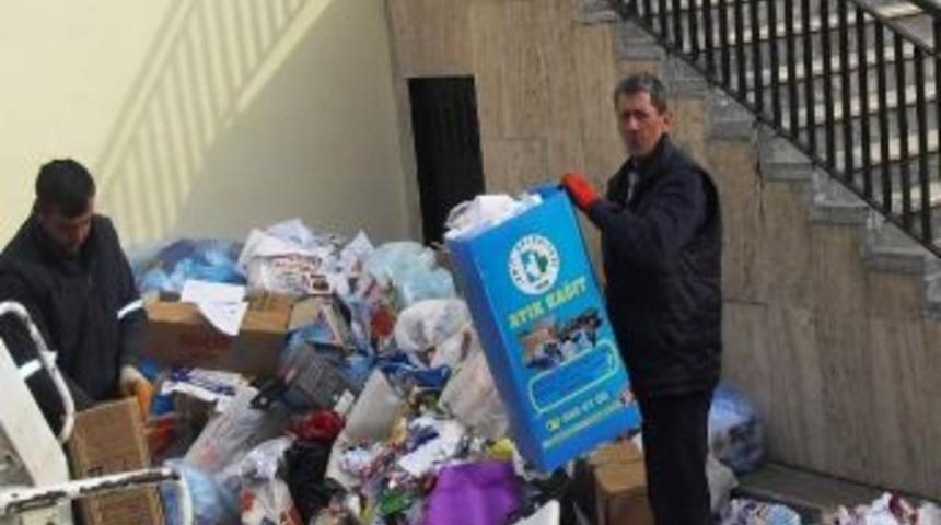 Geri D&ouml;n&uuml;ş&uuml;mle 100 Bin Ağa&ccedil; Kurtarıldı
