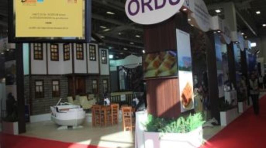 Emitt&rsquo;te &lsquo;en İyi Stant Dekoru&rsquo; Ordu&rsquo;nun