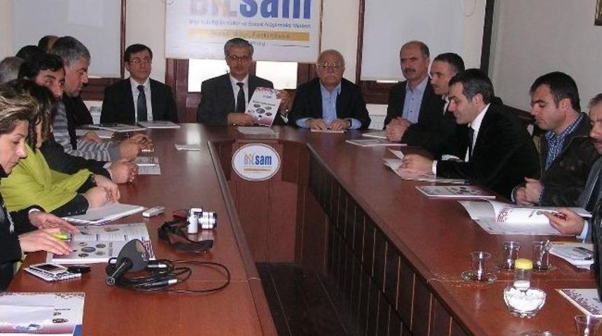 Bilsam, Eğitim Raporunu A&ccedil;ıkladı