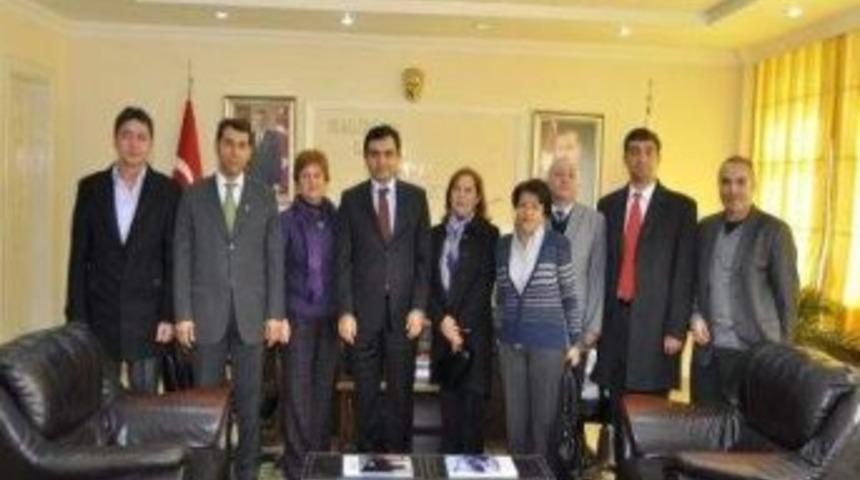 Tema Vakfı &Uuml;yeleri, Kırşehir Belediye Başkanı Bah&ccedil;eci'yi Ziyaret Etti