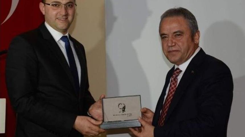 Başkan B&ouml;cek,konyaaltı&rsquo;nın D&uuml;n&uuml; Ve Bug&uuml;n&uuml;n&uuml; Anlattı