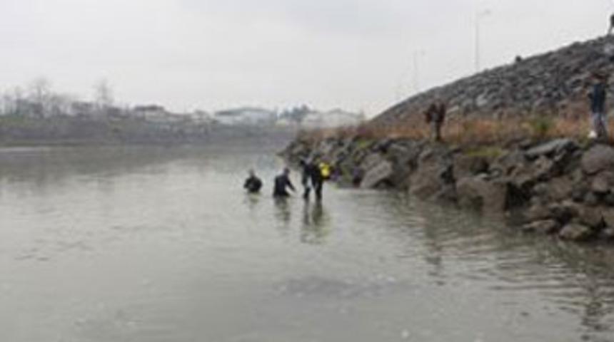 İntihar eden emekli &ouml;ğretmenin cesedi bulundu