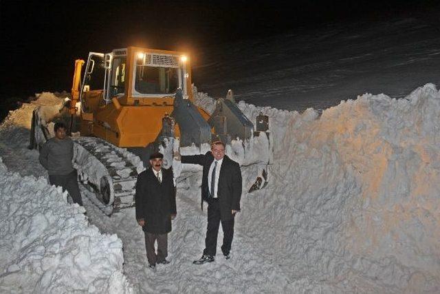 Taşlıçay’da Karla Mücadele Çalışması 1