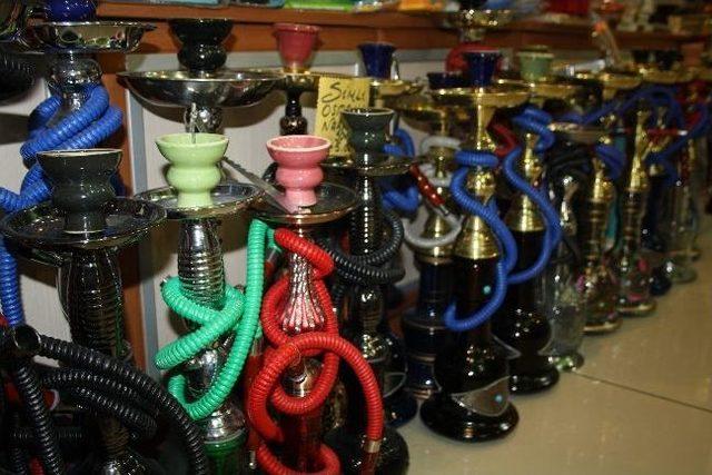 &lsquo;her &Ouml;n&uuml;ne Gelen Nargile Satamayacak&rsquo; 1