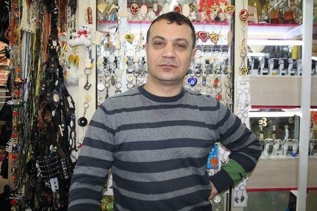 &lsquo;her &Ouml;n&uuml;ne Gelen Nargile Satamayacak&rsquo; 2