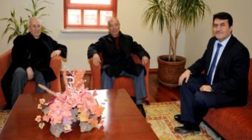 Eski Vali Ve Belediye Başkanından D&uuml;ndar&rsquo;a Ziyaret