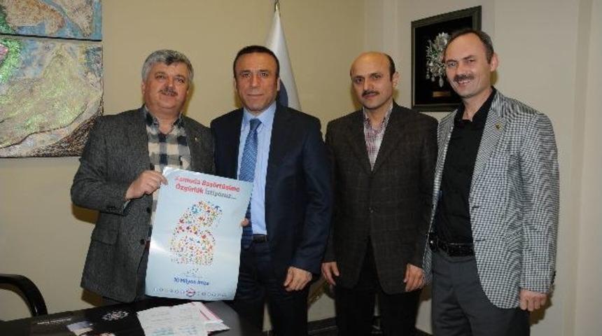 Gen&ccedil;'ten &Ouml;zg&uuml;rl&uuml;ğe Destek