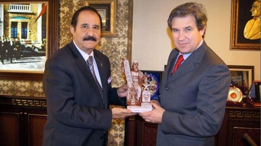 Milano Ticaret Odası Uzmanlarından Sesob'a Ziyaret