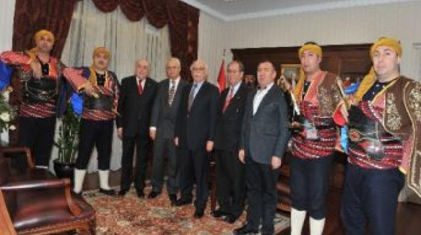 Ankaralılar Vakfı&rsquo;ndan Milli Eğitim Bakanı Avcı&rsquo;ya Ziyaret