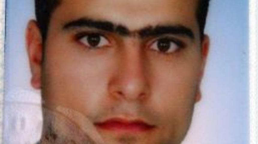 Manavgat'ta Trafik Kazası: 2 &Ouml;l&uuml;