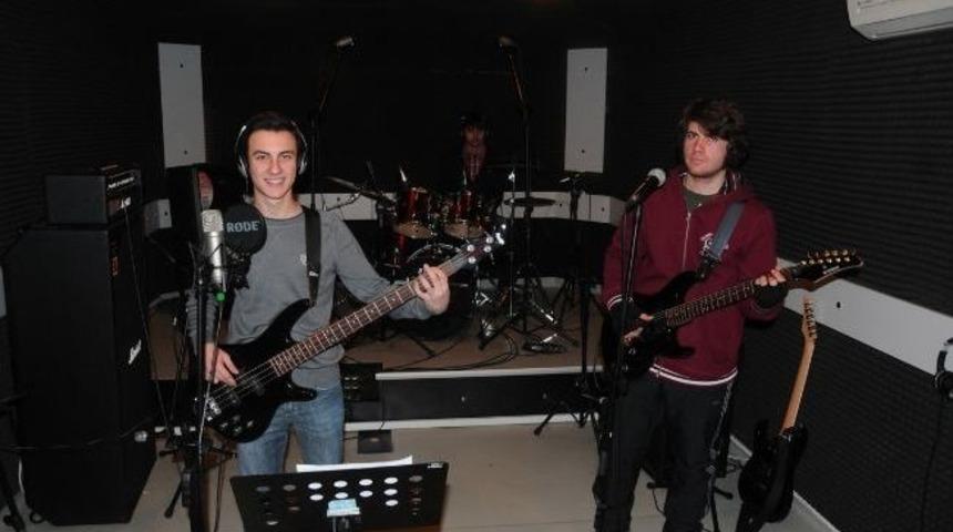 Gen&ccedil; M&uuml;zik Gruplarından Belediye St&uuml;dyosuna B&uuml;y&uuml;k İlgi