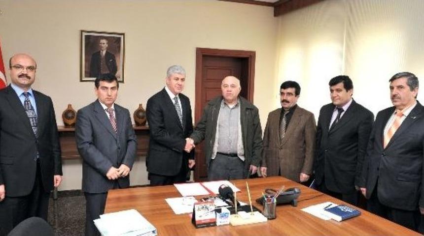 Hayırsever İbrahim Karahan 5 Derslikli Okul Yaptıracak