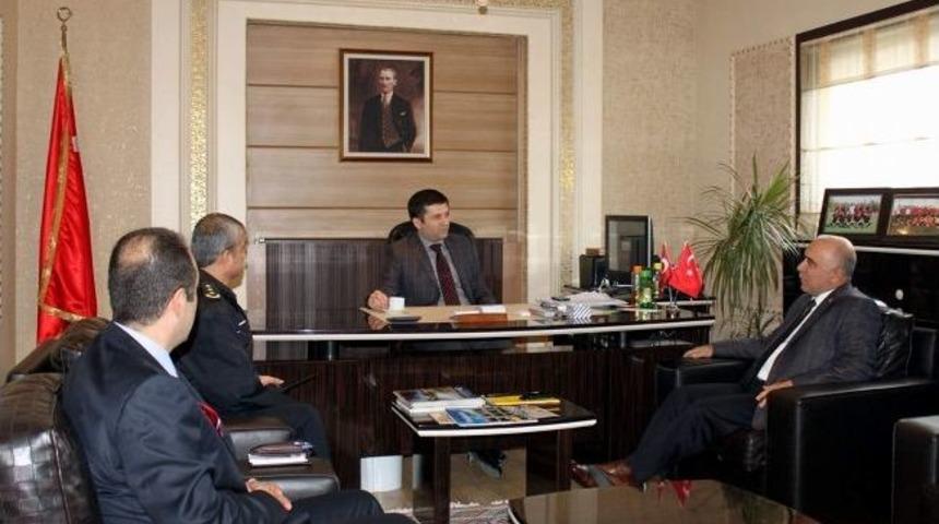 Emniyet M&uuml;d&uuml;r&uuml; Sel&ccedil;uk Kızılay Yıldızeli İl&ccedil;esini Ziyaret Etti