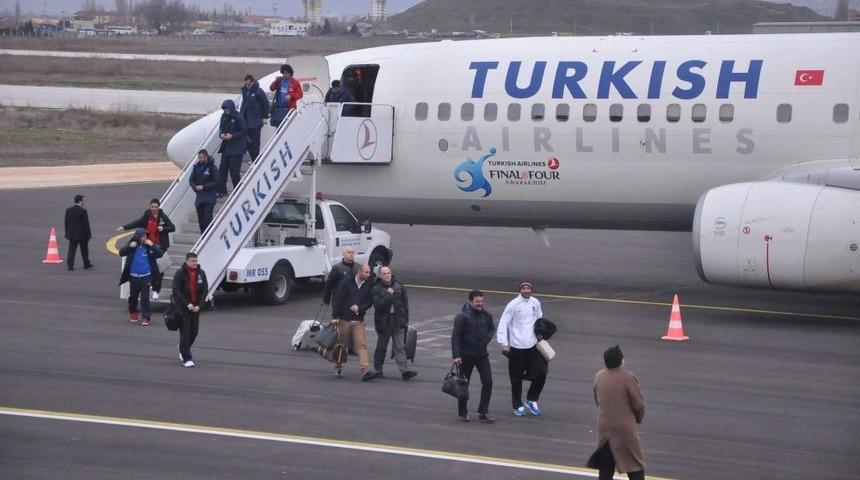 Trabzonspor Kupa Ma&ccedil;ı I&ccedil;in Eskişehir&rsquo;e Geldi