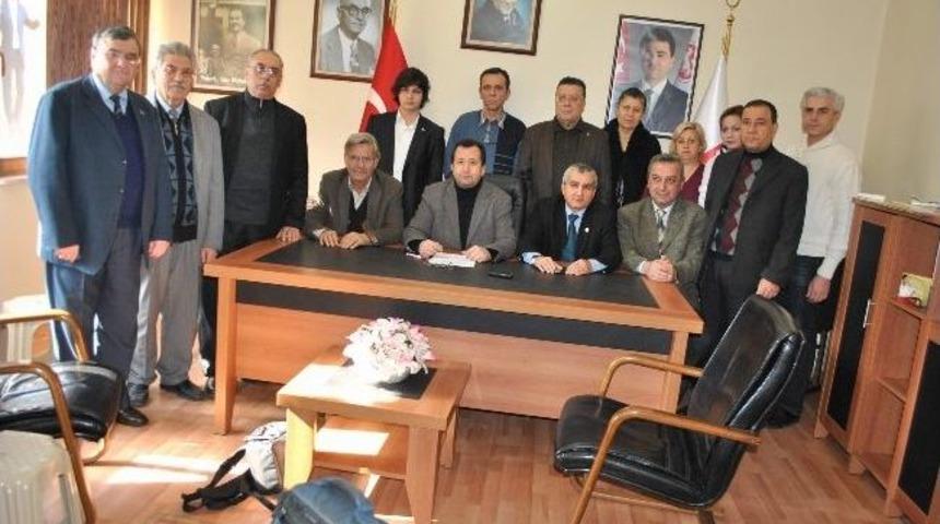 Demokrat Parti Manisa İl Başkanı Nihat Onbaşıoğlu: