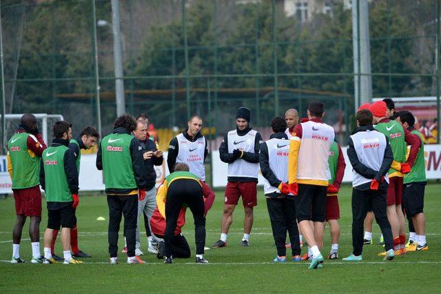 Lider Galatasaray, Bursaspor Ile Oynayacağı Maçın Hazırlıklarını Sürdürdü