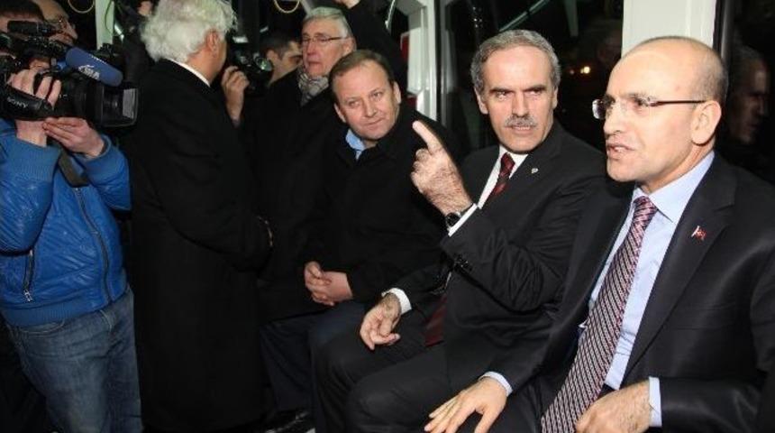 Bakan Şimşek'ten İpekb&ouml;ceği'ne Tam Not