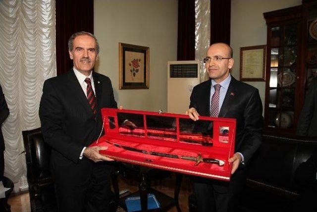 Bakan Şimşek’ten Büyükşehire Övgü 1