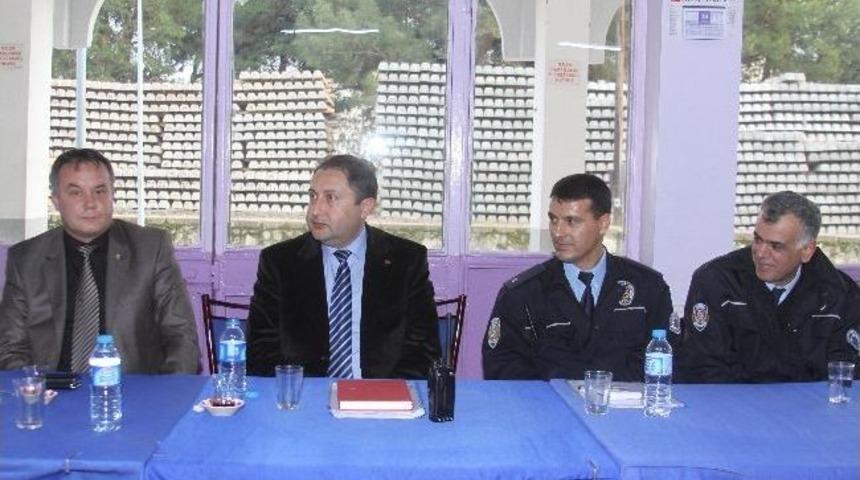 Emniyet M&uuml;d&uuml;r&uuml; Balaban'dan Dolandırıcı Uyarısı