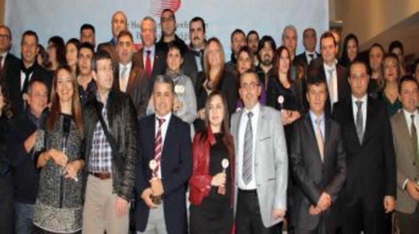 En &Ccedil;ok Ihracat Yapan Hazır Giyimci Ve Konfeksiyoncular &Ouml;d&uuml;llendirildi