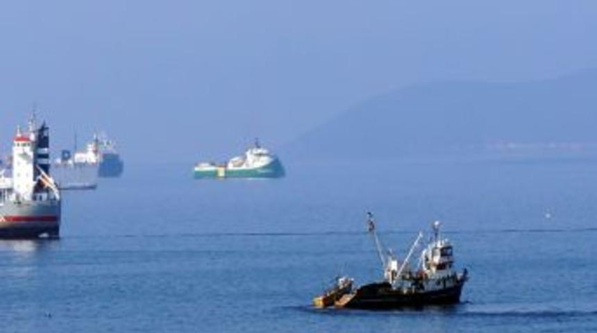 Sismik Arama Gemisi Tuzla A&ccedil;ıklarında