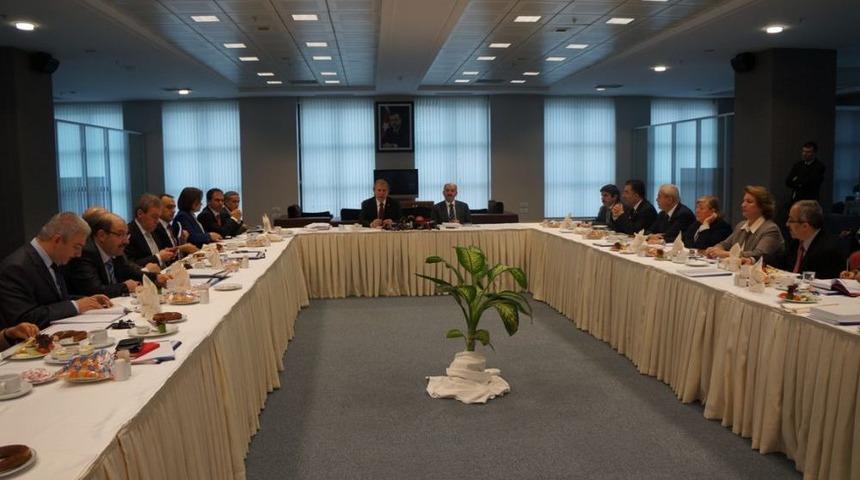 'Uzlaşma Komisyonu Metin &Ccedil;ıkaramazsa, Kendi Metnimizi Meclis'e Sunacağız'