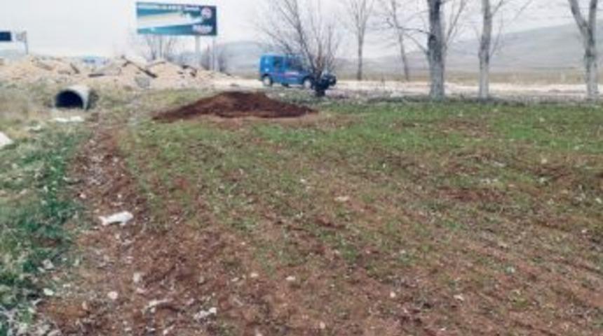 Askeri Gizli Hat Kablolarını &Ccedil;alarken Yakalandılar